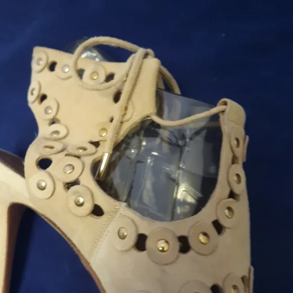 Authentic $384 Aquazzura open cut stud suede heels 7.5 - Picture 5 of 9